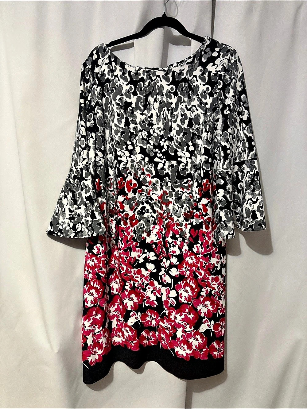 Phase Seven Floral Mini Dress Black & Red Size 18